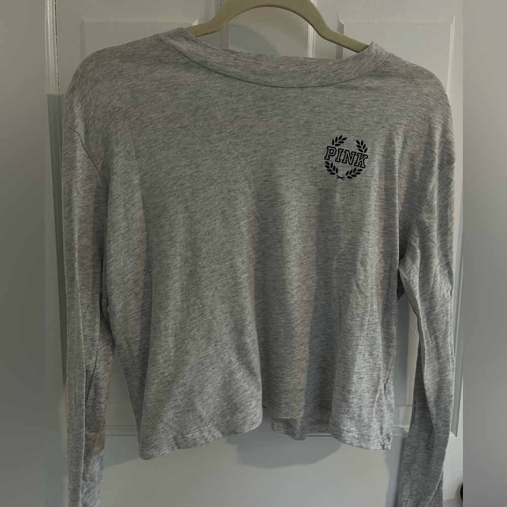 Victoria’s Secret pink grey long sleeve crop top